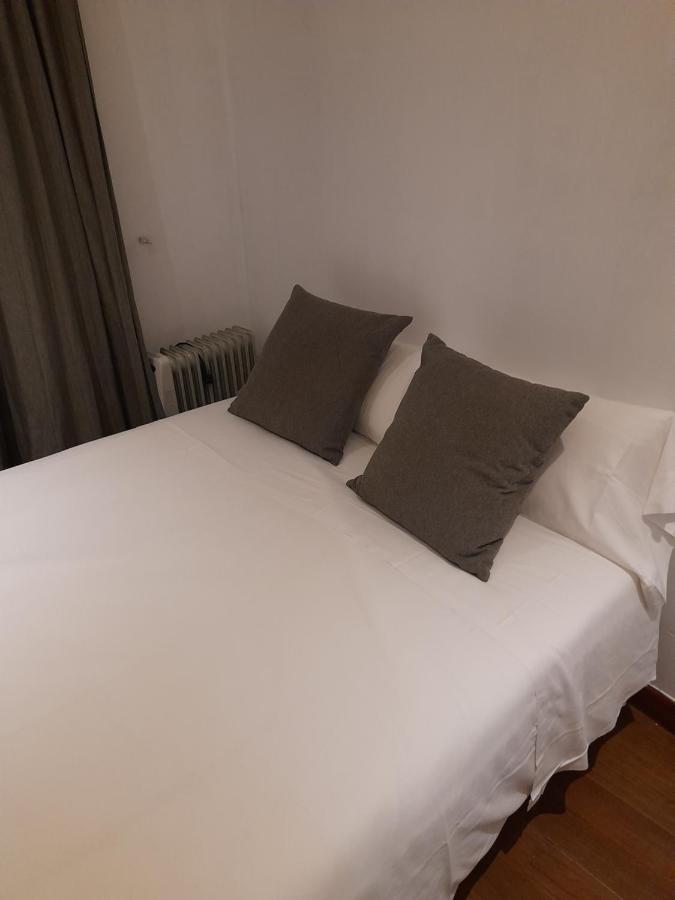 Bv Rooms มาดริด ภายนอก รูปภาพ